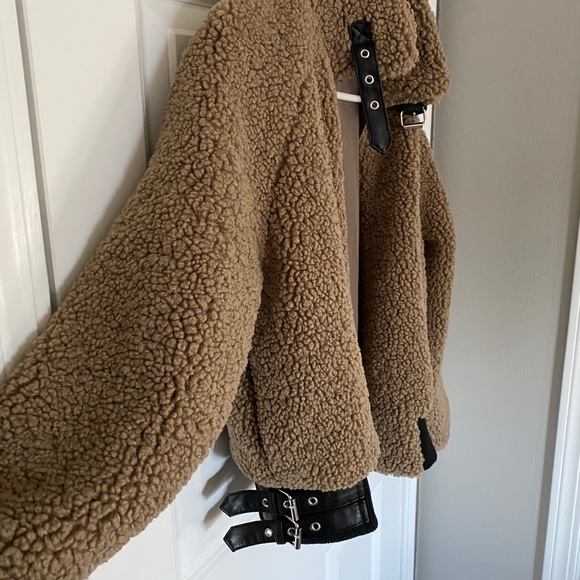 VICI Sherpa/Teddy Moto Jacket - Picture 3 of 5